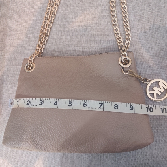 Michael Kors Small Gold Jet Set Chain Shoulder Bag chain beige tan cream casual - Picture 10 of 13